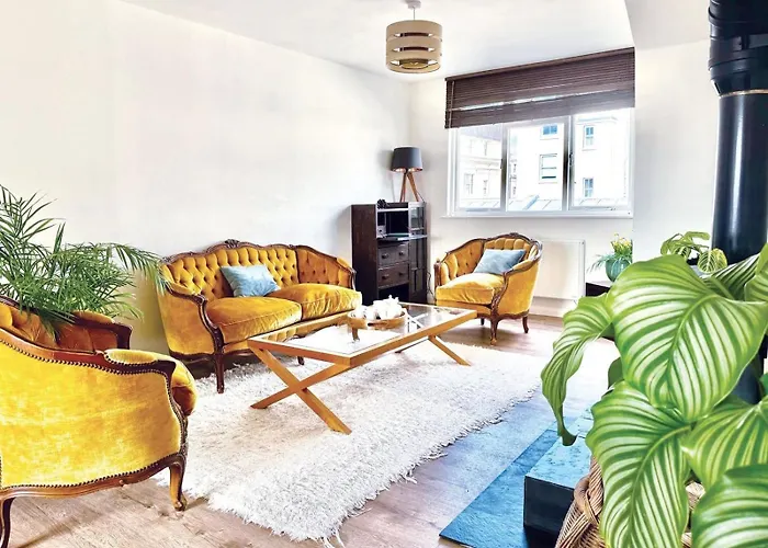 Sunny Seaside Sanctuary - Two Bedroom Apartment